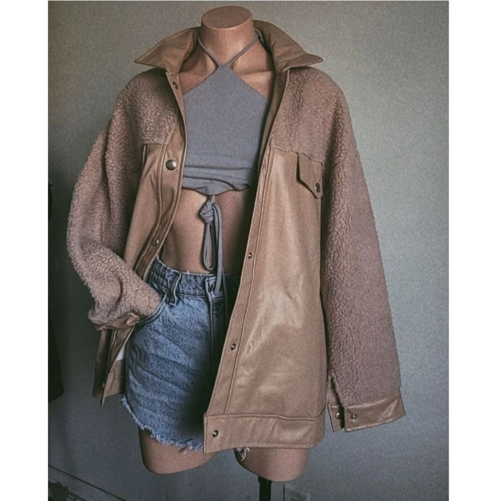 🚨END OF YEAR SALE// Faux sherpa Shaket